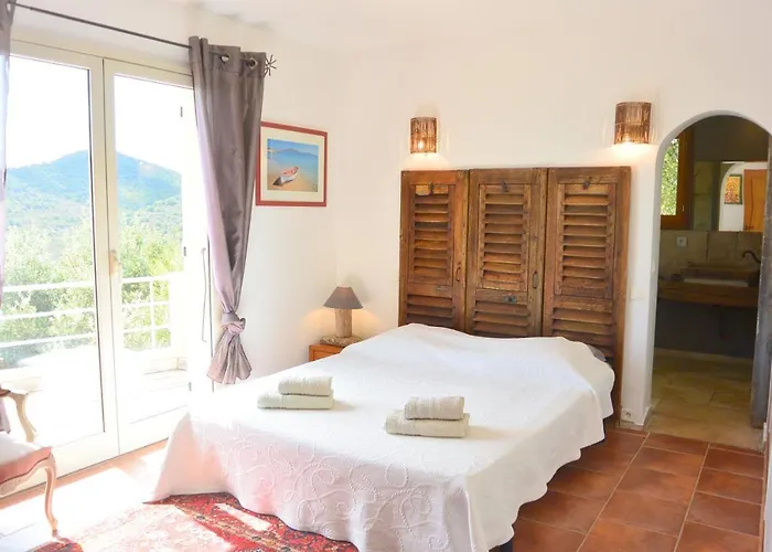 Carole Piscine Privee Fautea 宗扎